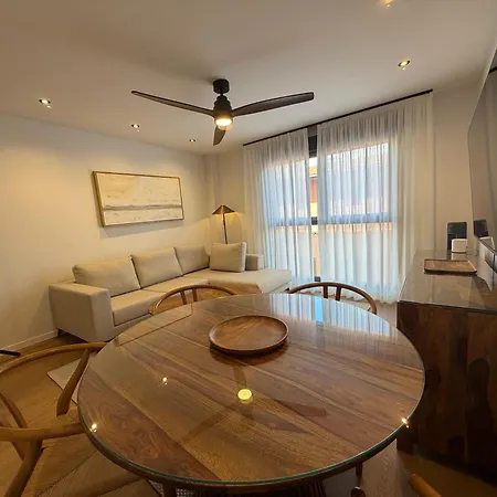 Apartamento New Spacious 2br - Canteras - Side Sea View - 2 Bathrooms - Ac - Parking *