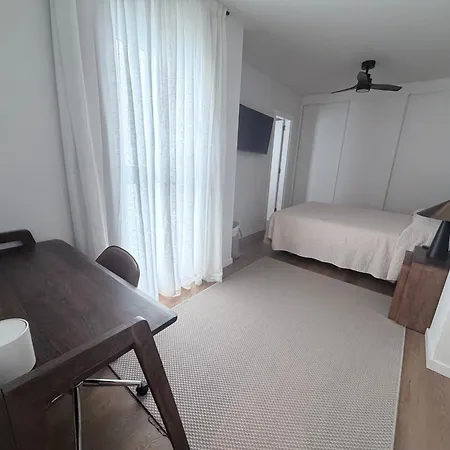 New Spacious 2br - Canteras - Side Sea View - 2 Bathrooms - Ac - Parking