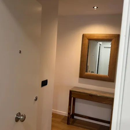 Apartamento New Spacious 2br - Canteras - Side Sea View - 2 Bathrooms - Ac - Parking *