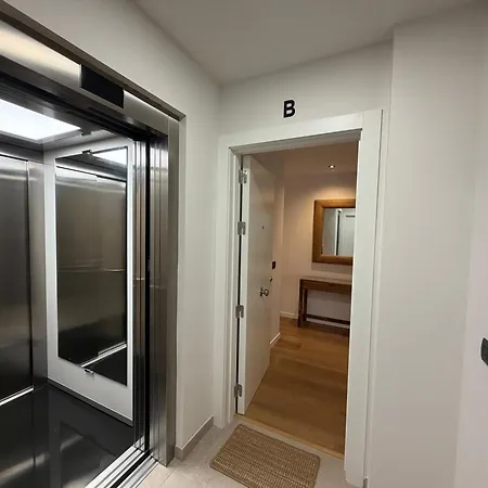 New Spacious 2br - Canteras - Side Sea View - 2 Bathrooms - Ac - Parking Apartamento Las Palmas de Gran Canaria
