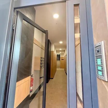 New Spacious 2br - Canteras - Side Sea View - 2 Bathrooms - Ac - Parking Apartamento *